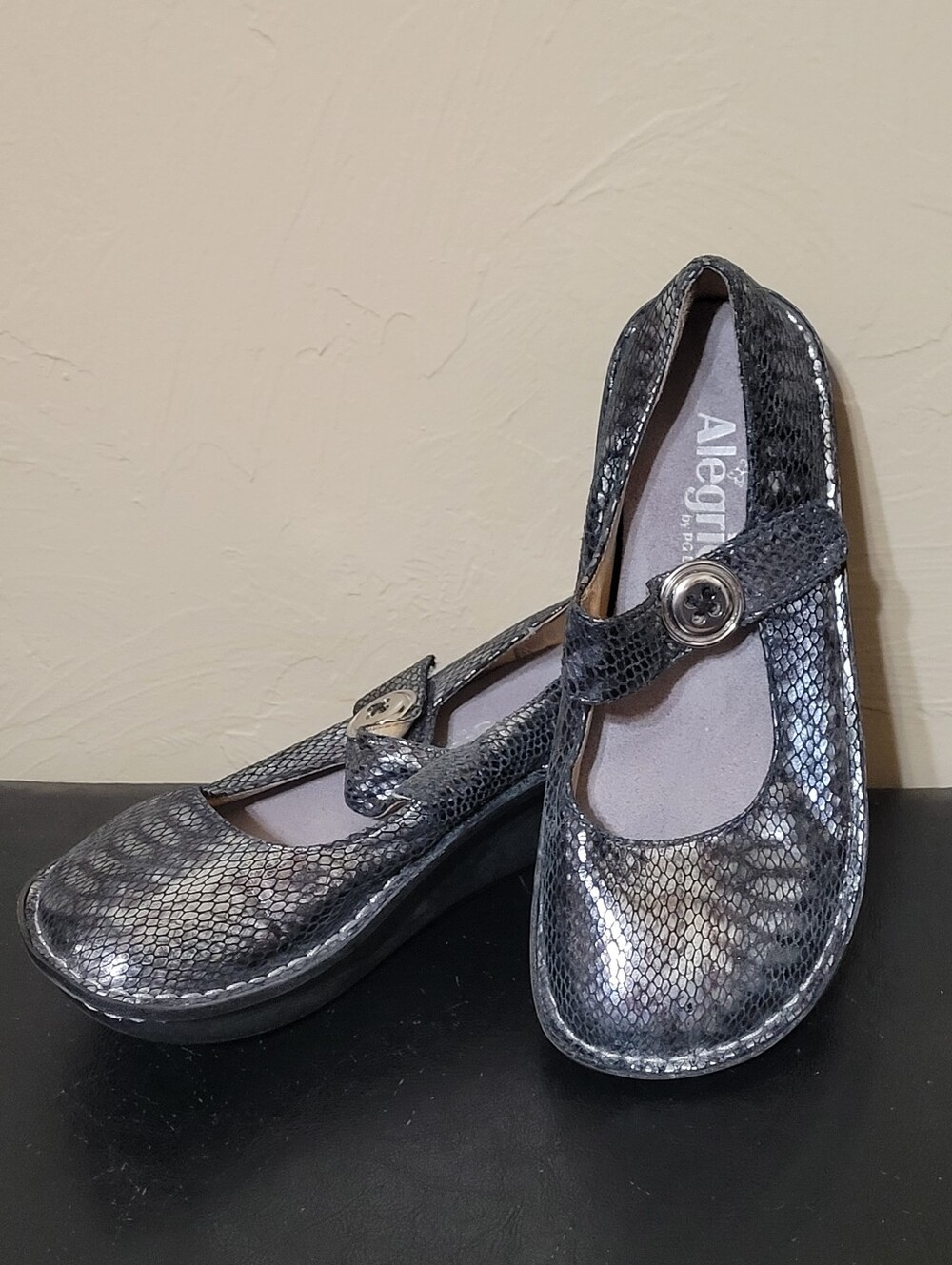 Alegria Metallic Silver Snake-Print Mary Jane Clogs